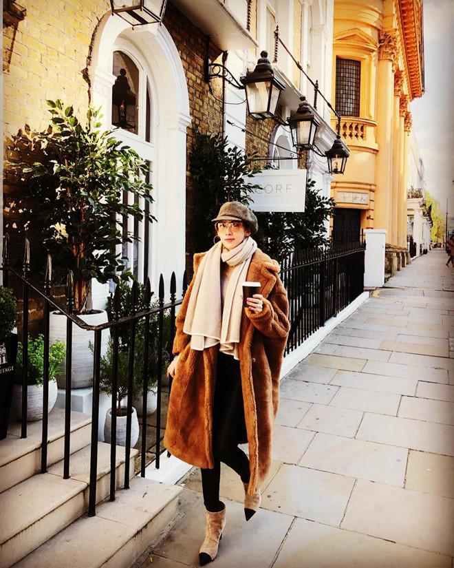 Vóc dáng chuẩn người mẫu ở tuổi 35 của vợ Lâm Chí Dĩnh-7