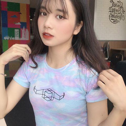 Ngay buổi đầu nhập học, nữ sinh đã khiến hội trai đẹp muốn trụy tim chỉ với một bức ảnh bị chụp trộm-2