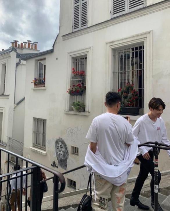 Cô gái uống rượu tại quán pub đưa loạt bằng chứng xác nhận Jimin (BTS) chính là người thân mật cùng gái lạ-6