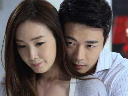 Chi bộn tiền cho bạn gái làm đẹp rồi ngậm ngùi nhìn nàng theo trai trước ngày cưới