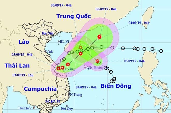 Áp thấp nhiệt đới vào đất liền, miền Trung mưa lớn-1