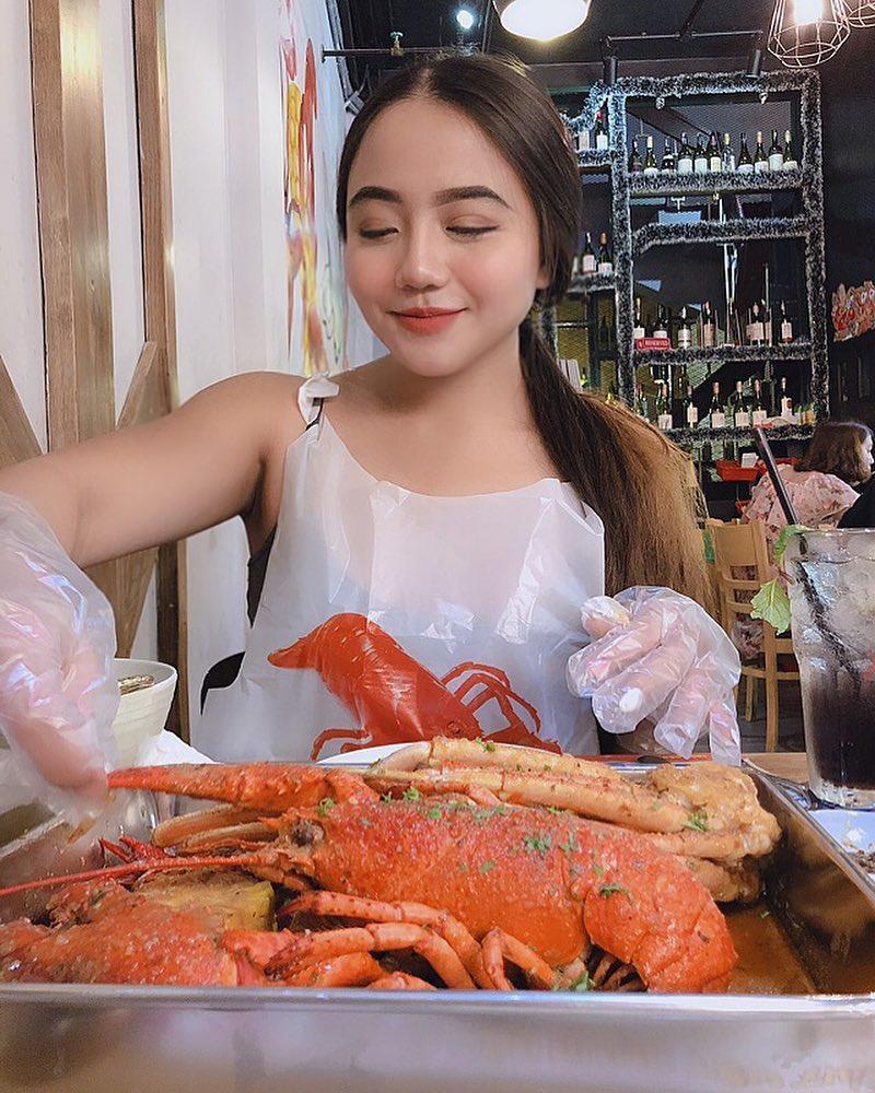 5 quán hải sản tươi ngon ở TP.HCM cho hội bạn thân tụ tập-6