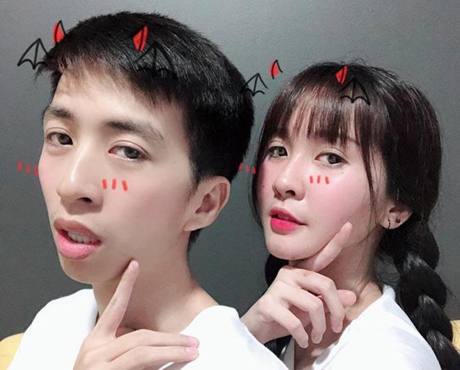 Bạn gái ViruSs, Xemesis hay vợ Cris Phan đều là hot girl đình đám-3