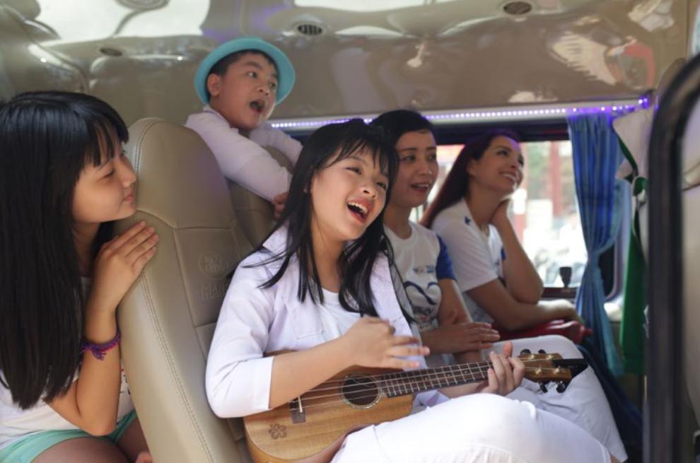 Khoe giọng cực ngọt khi cover hit Mỹ Tâm, dân tình ngỡ ngàng vì nhan sắc hack tuổi của NSƯT Chiều Xuân-6