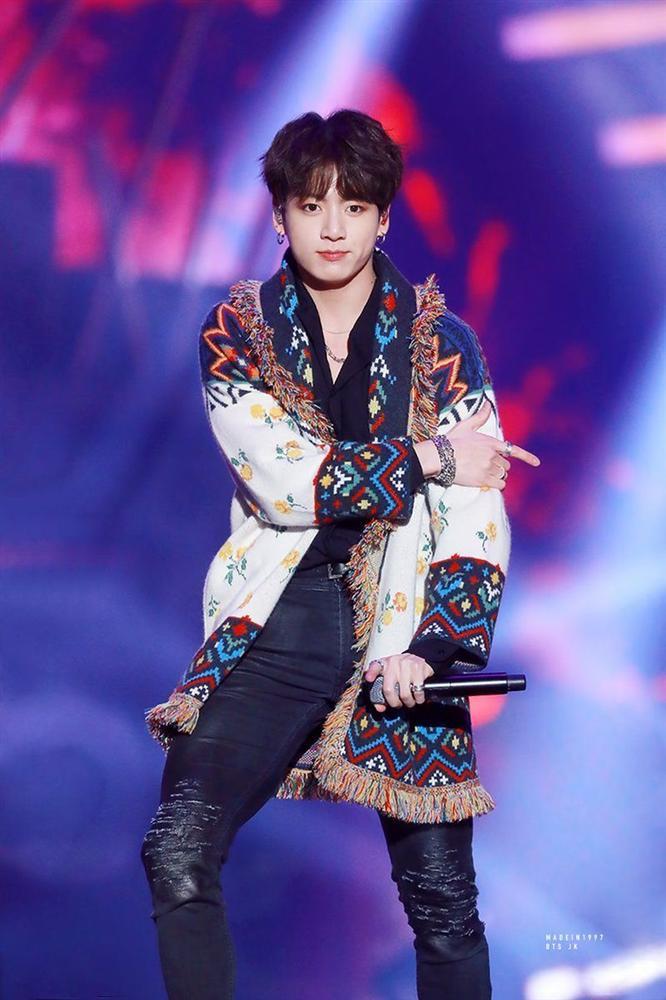 Cộng đồng ARMY chia phe bên trọng - bên khinh khi Justin Bieber chúc mừng sinh nhật Jungkook (BTS)-4