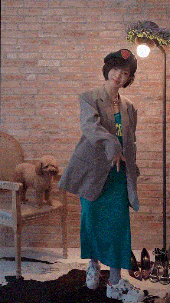 Muốn trở thành fashionista nhanh như chớp thì học Châu Bùi cách mix đồ với áo của bố-1