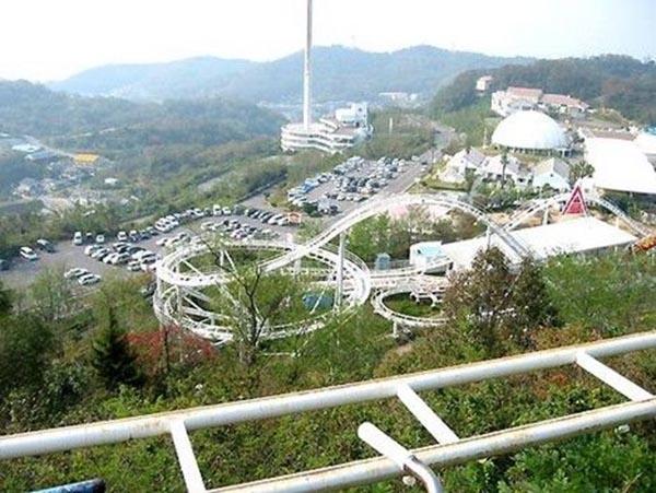 Đi xe đạp giữa không trung: Trò chơi không dành cho du khách yếu tim-7