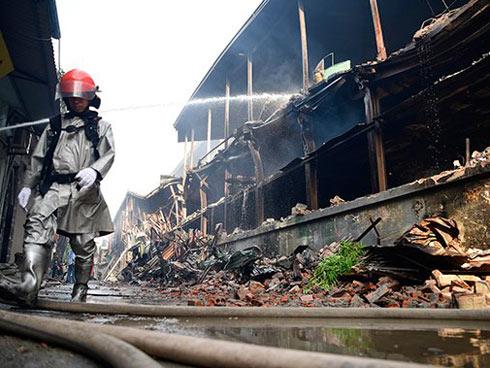 Công an Hà Nội thông tin nguyên nhân vụ cháy nhà máy Rạng Đông-4