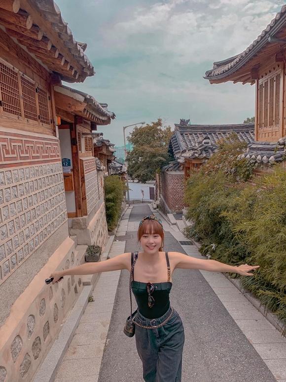 Bị chê mặc cũng như không, Minh Hằng phản pháo: Tui đâu có mặc bikini...-5