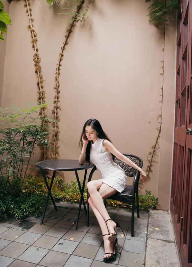 Thời trang hở trên ngắn dưới gây ngỡ ngàng của Dương Mịch sau khi ly hôn Lưu Khải Uy-18