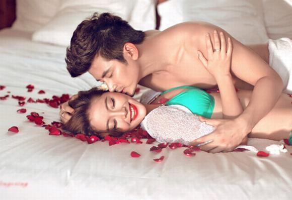 Khăng khăng còn trong trắng nhưng vợ lại quá thành thục chuyện gối chăn đêm tân hôn làm tôi hốt hoảng-2