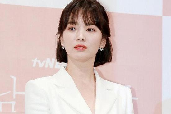 Vụ Song Hye Kyo bị dọa tạt axit, tống tiền 5 tỉ bất ngờ hot trở lại sau 14 năm, danh tính thủ phạm gây bất ngờ