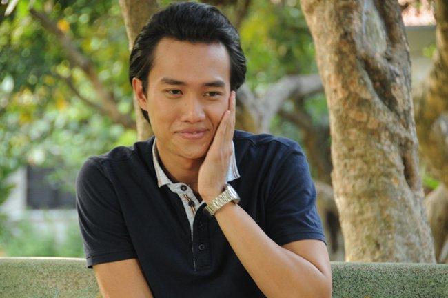 Khán giả khai quật hình ảnh Quốc Trường da đen, tóc vuốt ngược, già chục tuổi hẹn hò Nhã Phương-2