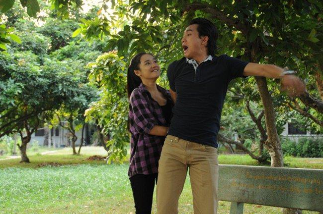 Khán giả khai quật hình ảnh Quốc Trường da đen, tóc vuốt ngược, già chục tuổi hẹn hò Nhã Phương-5