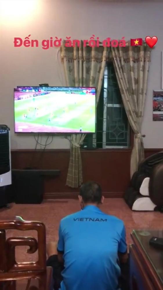 Đình Trọng, Văn Đức bỏ cơm tối để cổ vũ cho đội tuyển Việt Nam-2