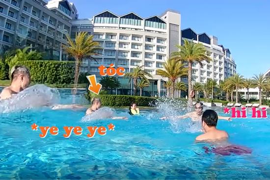 Ham hố đội tóc giả đi bơi, Lê Dương Bảo Lâm bị Thu Trang, Anh Đức troll không trượt phát nào