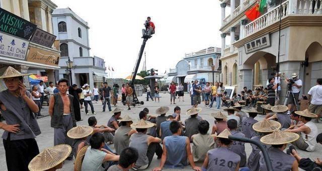 Cảnh tủi nhục của diễn viên quần chúng ở Trung Quốc-1