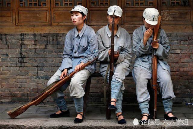 Cảnh tủi nhục của diễn viên quần chúng ở Trung Quốc-16