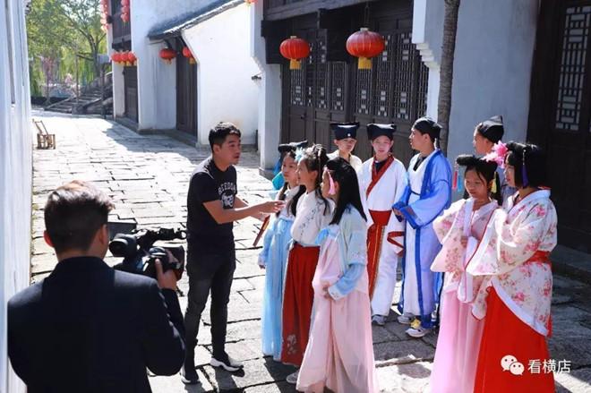 Cảnh tủi nhục của diễn viên quần chúng ở Trung Quốc-12