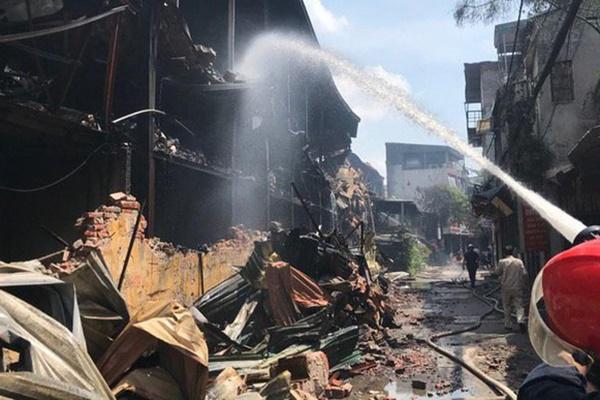 Hỏa tốc thuê chuyên gia nước ngoài giám định ô nhiễm ở Rạng Đông-2