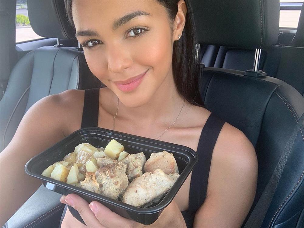 Bản tin Hoa hậu Hoàn vũ 6/9: HHen Niê lên đồ cực ấn tượng, thần thái ngút ngàn chặt cả dàn mỹ nhân-9