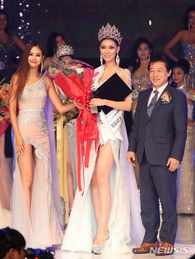 Hàn Quốc trao 12 vương miện trong một đêm thi hoa hậu-3