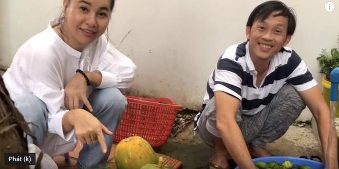 Hoài Linh làm vườn để chuẩn bị lễ giỗ Tổ nghề-3