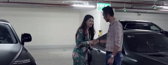 Được cho là sở hữu toàn xe sang trị giá vài chục tỷ đồng, BTV Ngọc Trinh lên tiếng-2