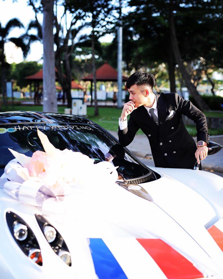 BẤT NGỜ CHƯA: Ngay trước hôn lễ của con gái, Minh Nhựa diện vest bảnh bao đòi làm đám cưới lần 3 này-2