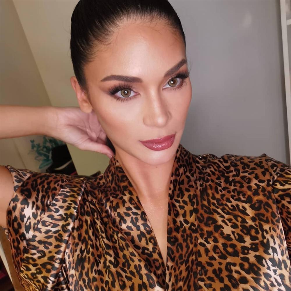 Bản tin Hoa hậu Hoàn vũ 7/9: Hoàng Thùy mặc đẹp số 2 thì không ai về đích số 1-8