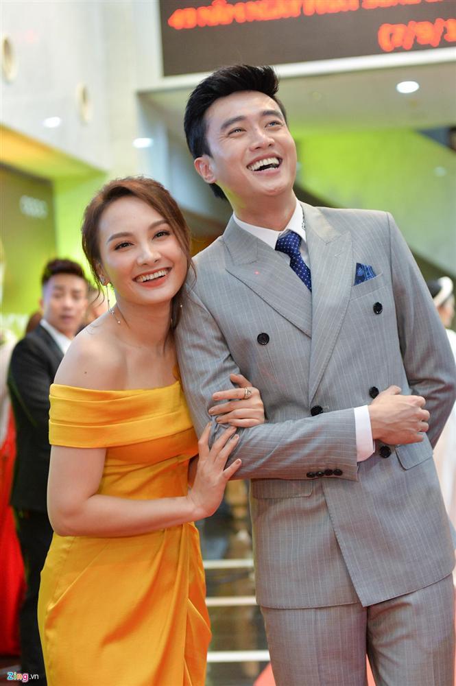 Nhã Phương và dàn sao Về nhà đi con hội ngộ trên thảm đỏ VTV Awards-3