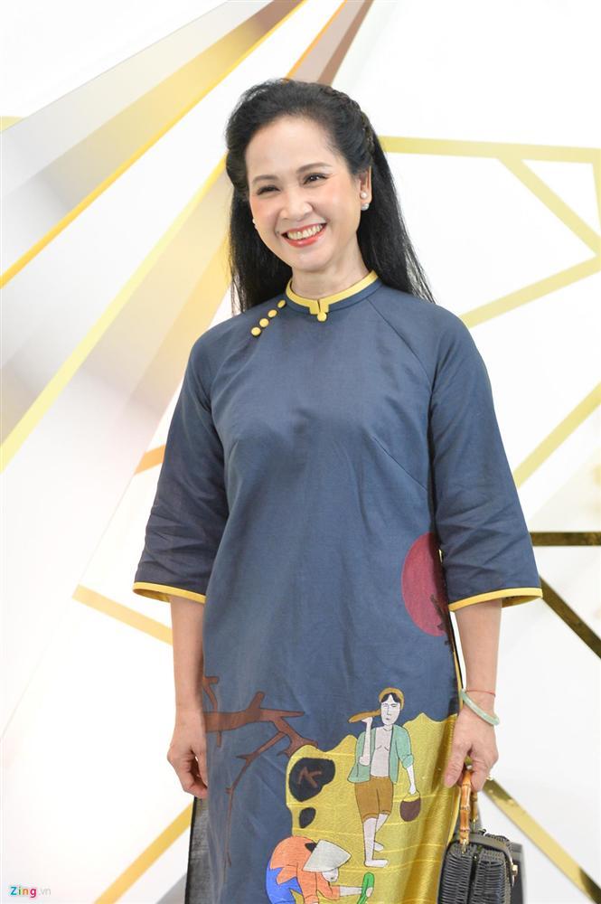 Nhã Phương và dàn sao Về nhà đi con hội ngộ trên thảm đỏ VTV Awards-11