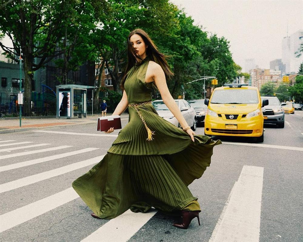 Bản tin Hoa hậu Hoàn vũ 8/9: Hoàng Thùy sẽ lọt top 5 Miss Universe sánh ngang HHen Niê?-6