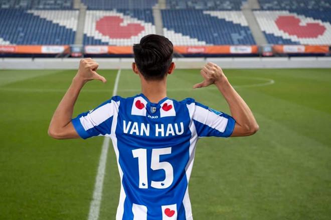 Văn Hậu nhận lương 450.000 euro ở Heerenveen-2