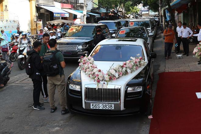 Cận cảnh dàn xe sang trị giá gần 100 tỷ đồng hộ tống con gái Minh Nhựa về nhà chồng-3