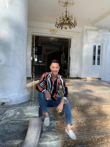 Trước khi bị bắt giữ vì dương tính với ma túy, Huấn Hoa Hồng từng là nhân vật nổi tiếng như thế nào?-4