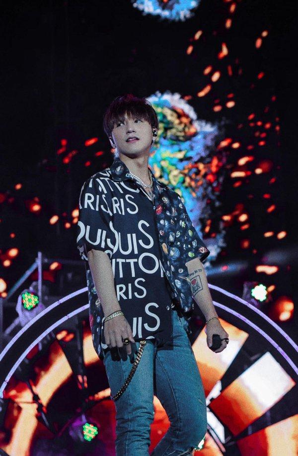 Hãy trao cho anh có cán mốc 200 triệu view lúc này cũng không hot bằng nghi án Sơn Tùng M-TP sắp xuất hiện tại Gameshow-1