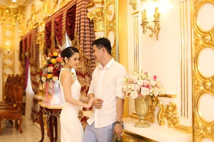 Những đám cưới xa hoa, dát đầy vàng của con đại gia Việt-2