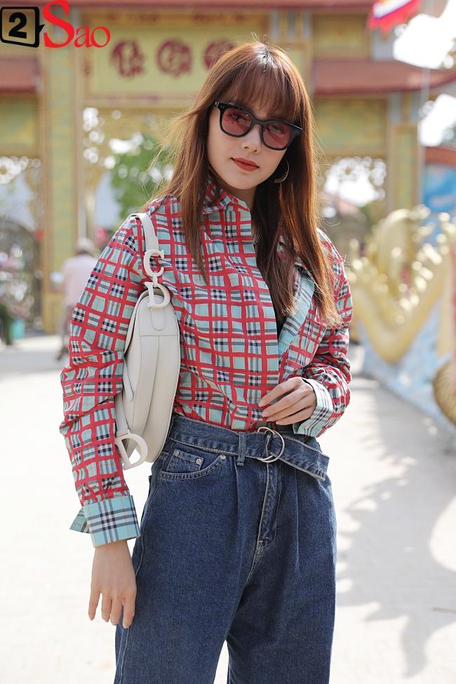 Trấn Thành, Hồ Ngọc Hà và dàn sao Việt tấp nập dâng hương tại nhà thờ Tổ của Hoài Linh-7