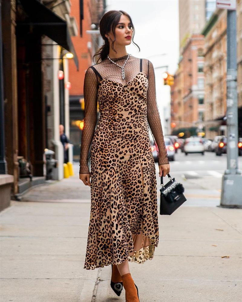 Bản tin Hoa hậu Hoàn vũ 10/9: HHen Niê khoe nhan sắc đẹp nhất thế giới giữa rừng mỹ nữ-7