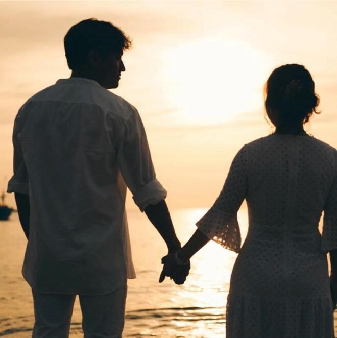 Người tình đại gia bị đồn bỏ tiền cho nam diễn viên Quý Bình mở công ty là ai?-14