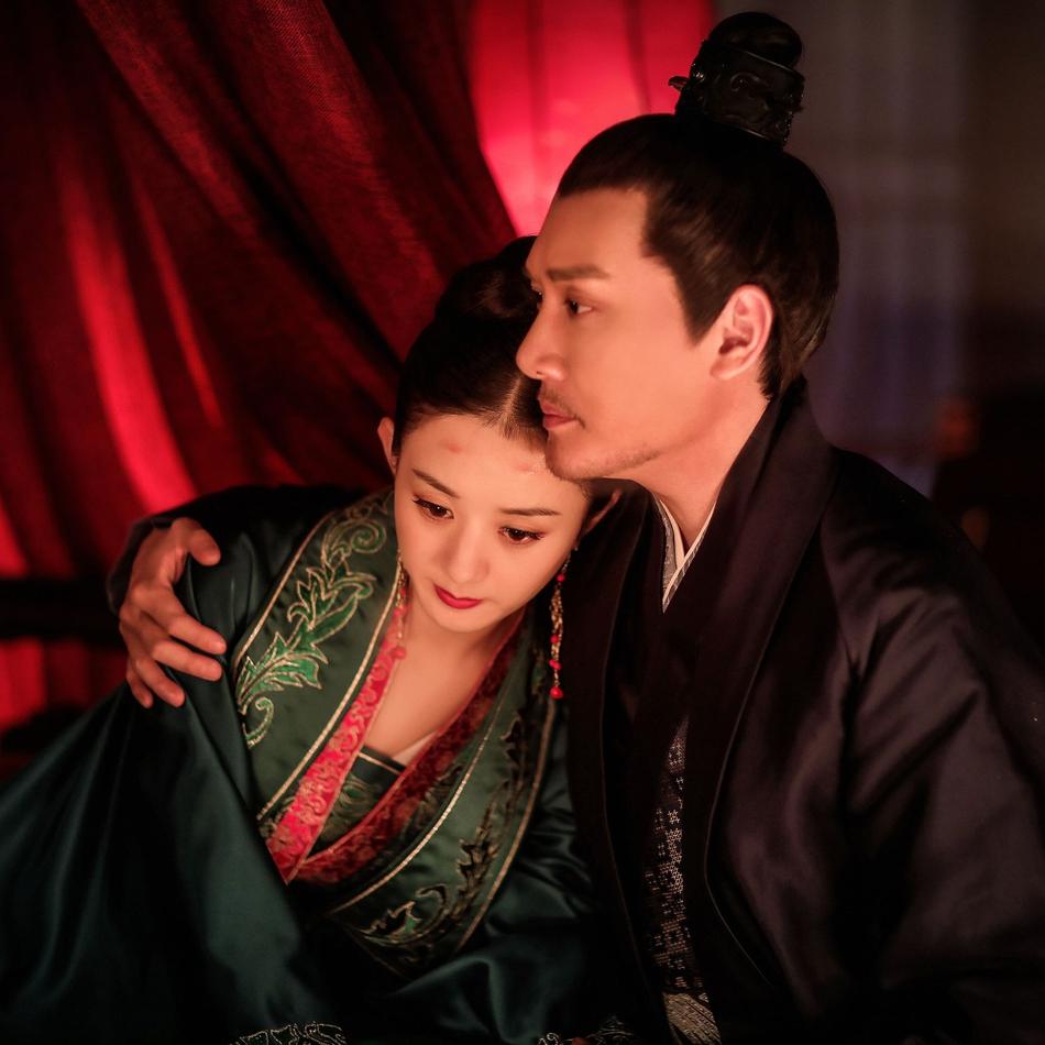 Vợ chồng Triệu Lệ Dĩnh - Phùng Thiệu Phong hẹn hò tình tứ giữa tin đồn ly hôn-4