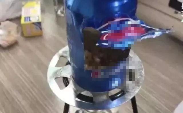 Bắt chước thánh ăn văn phòng làm bỏng ngô bằng lon nước, bé gái bỏng nghiêm trọng rồi tử vong-2