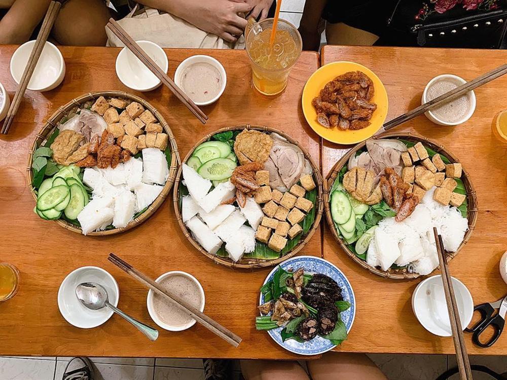 5 địa chỉ bán bún đậu mắm tôm chuẩn vị tại TP.HCM-1