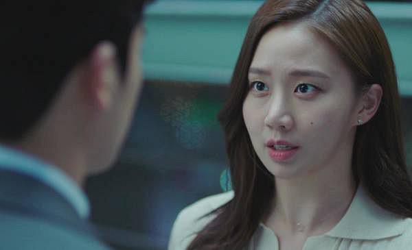 Chán vì lớn tuổi còn trinh tiết, tôi trao thân cho tình một đêm-1