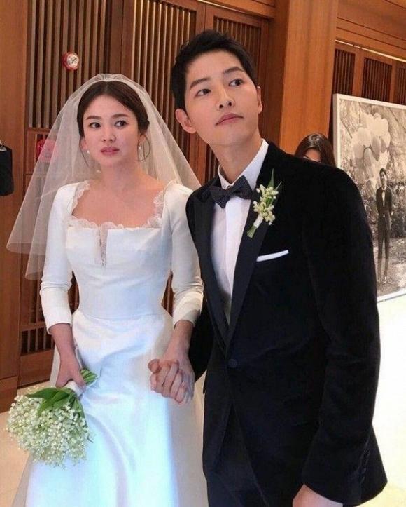 Tin được không, Song Joong Ki và Song Hye Kyo sẽ bị liệt vào diện kết hôn bất hợp pháp nếu cưới từ 14 năm trước vì một lý do-3