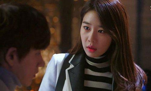 Mua xe cho bạn trai đi làm, tôi lặng người mở cốp thấy thứ này bên trong-1