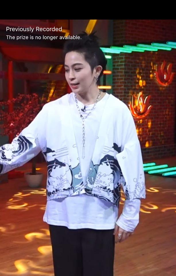 Sau nghi án chia tay Vĩnh Thụy, Hoàng Thùy Linh vướng nghi án hẹn hò đồng tính Gil Lê-11