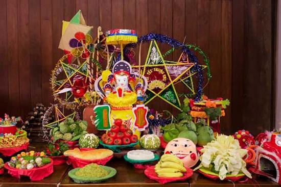 Cúng rằm Trung Thu thế này, kiểu gì tổ tiên cũng phù hộ gia chủ phát tài, tiền kéo về ào ào