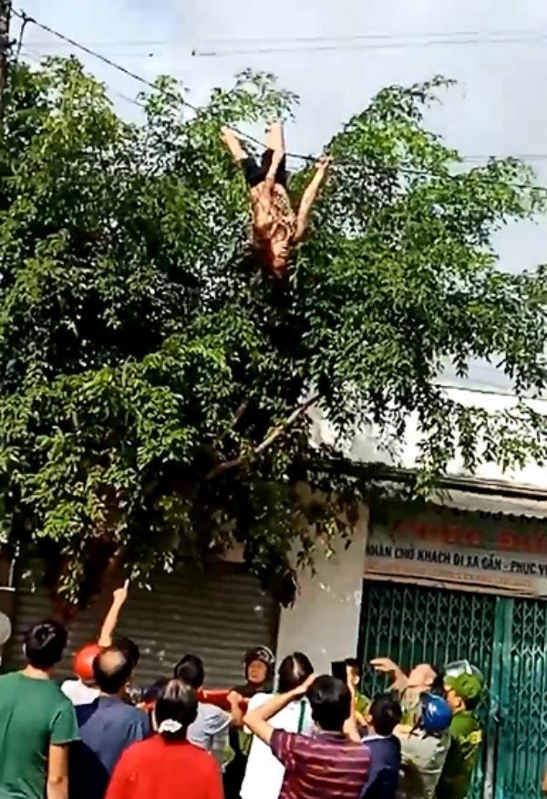 Clip: Hotgirl đánh đu, lộn nhào trên dây điện ở Đắk Lắk làm mọi người phía dưới thót tim-1